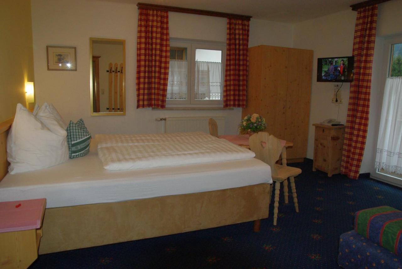Hotel-Pension Heike Kitzbühel Exteriör bild