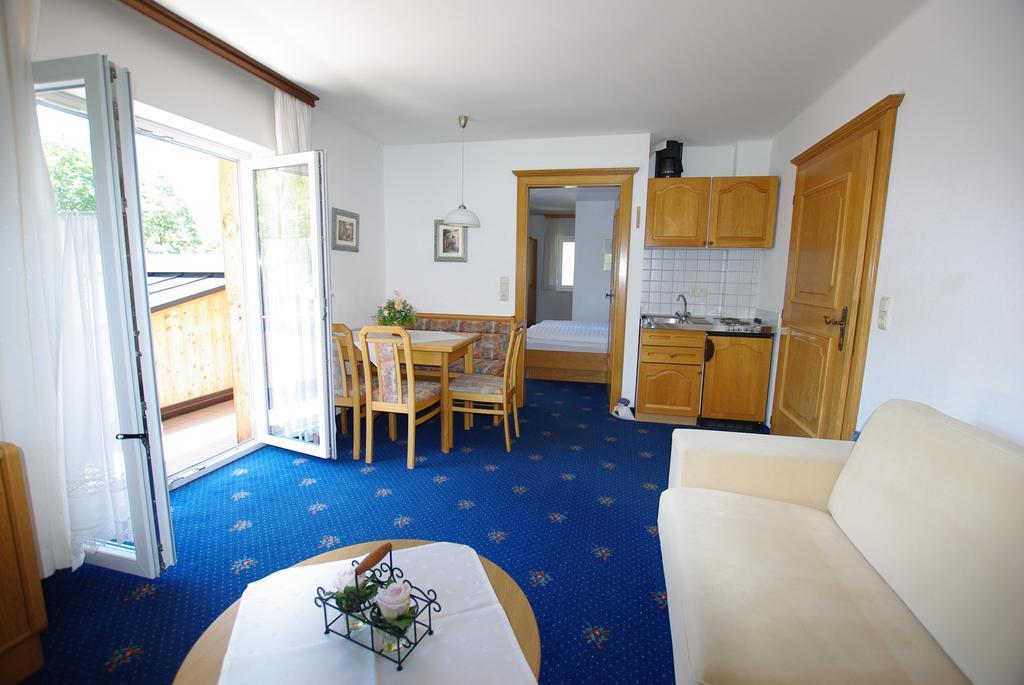 Hotel-Pension Heike Kitzbühel Exteriör bild