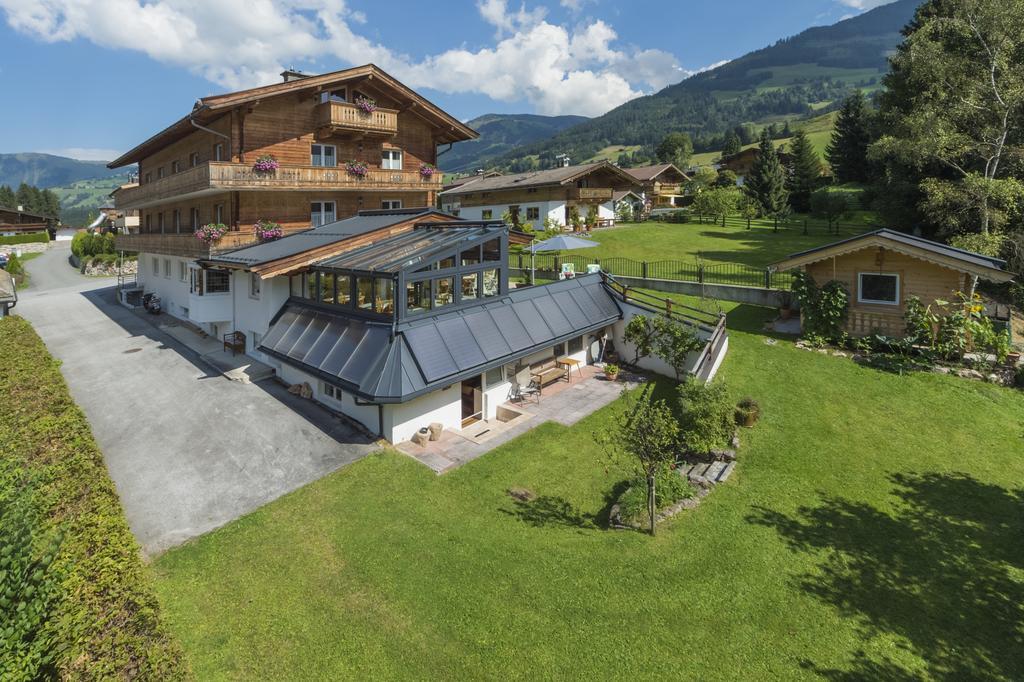 Hotel-Pension Heike Kitzbühel Exteriör bild