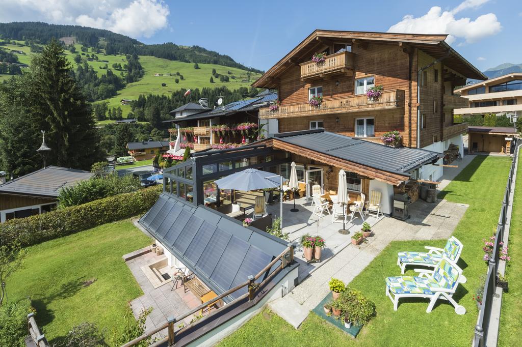 Hotel-Pension Heike Kitzbühel Exteriör bild