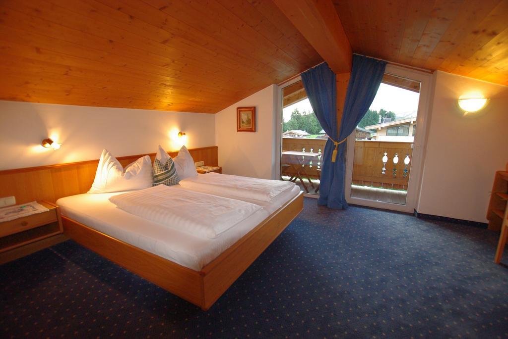 Hotel-Pension Heike Kitzbühel Exteriör bild