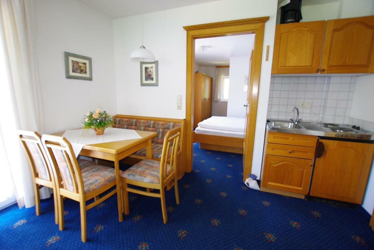 Hotel-Pension Heike Kitzbühel Exteriör bild